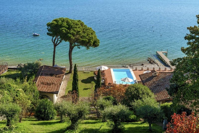 Villa in Padenghe sul Garda