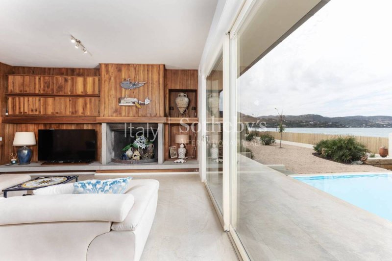 奥尔贝泰洛别墅