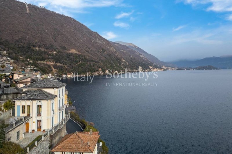 Villa i Argegno