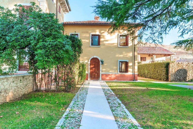 Villa à Sant'Ambrogio di Valpolicella