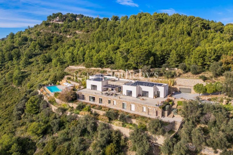 Вилла в Диано-Марина