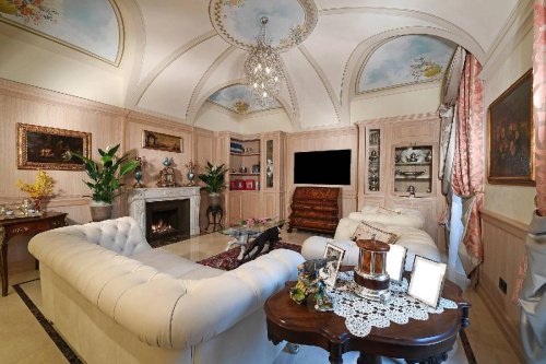 Особняк в Кераско