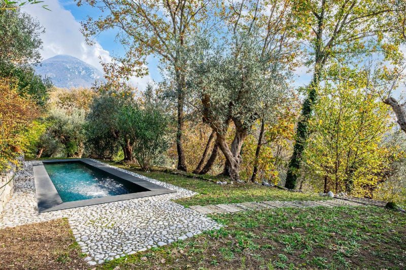 Casa di campagna a Melizzano