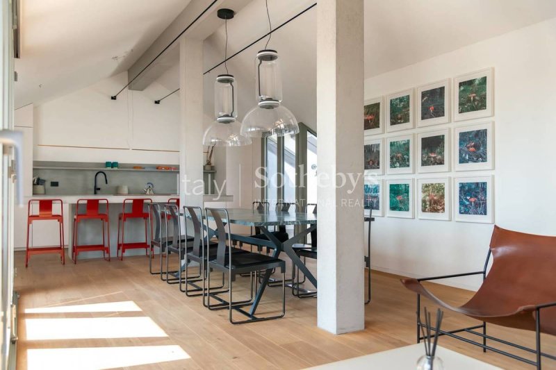 Apartamento em Milão