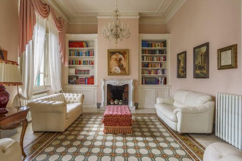 Villa en Viareggio