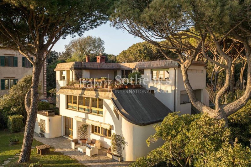 Villa in Pietrasanta