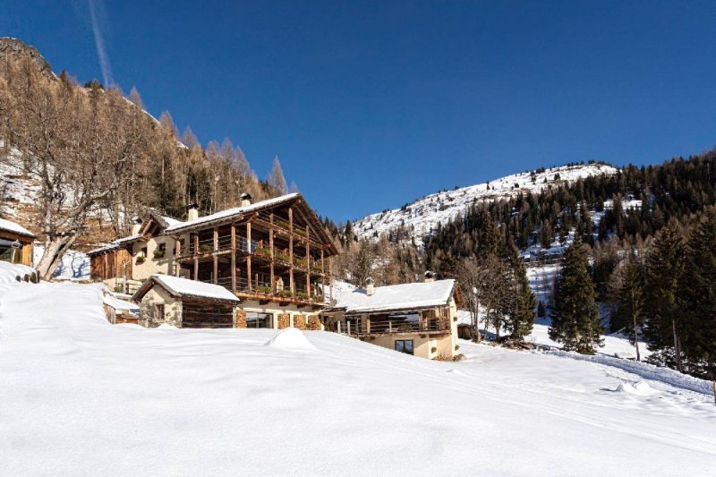 Villa a Livinallongo del Col di Lana