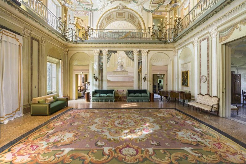 Villa en Bolonia