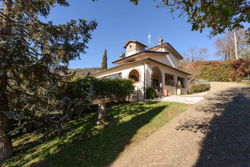 Villa i Canepina