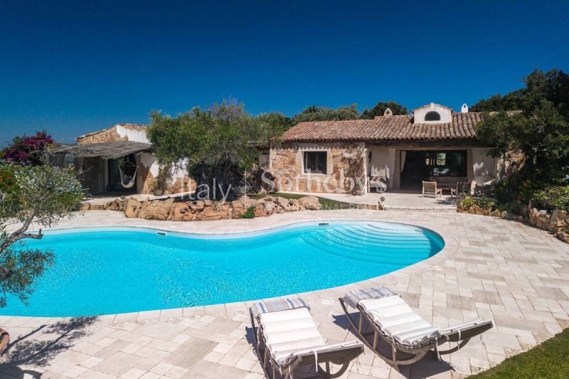 Casa indipendente a Arzachena