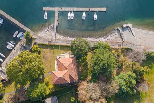 Villa a Maccagno con Pino e Veddasca