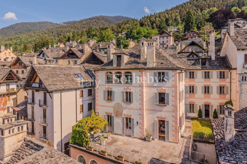 Villa in Craveggia