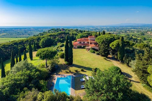 Villa in Castagneto Carducci