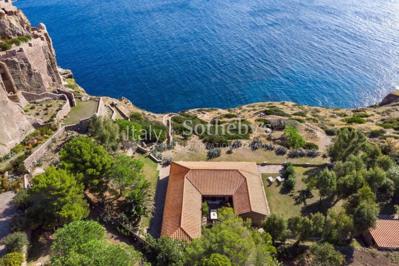 Villa en Capraia Isola