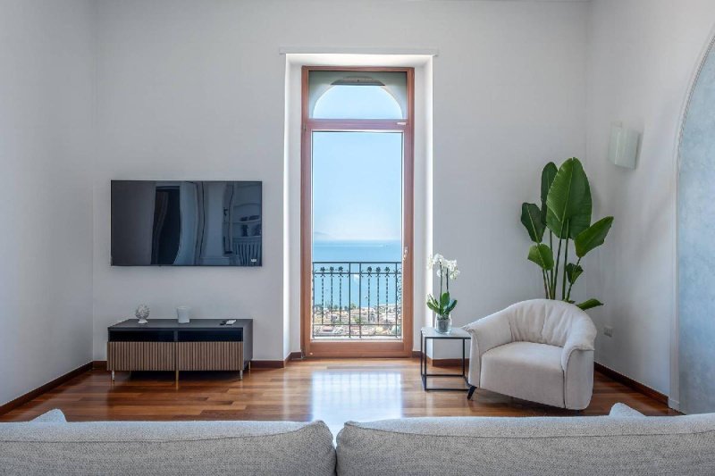 Apartamento em Nápoles