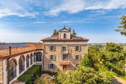 Villa in Montabone