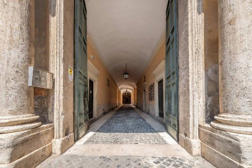 Apartment in Rome