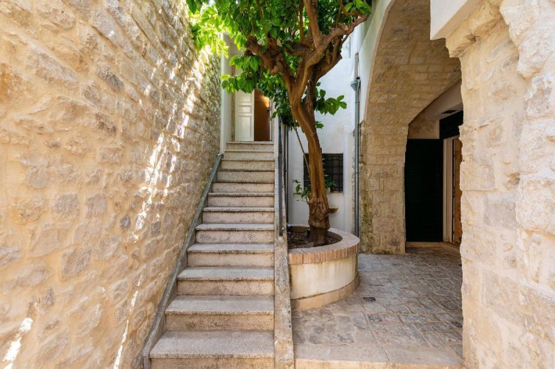 Vrijstaande woning in Modica