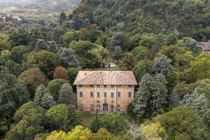 Villa a Sasso Marconi
