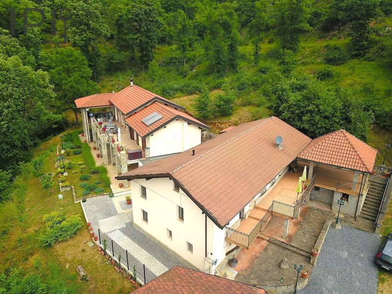 Villa in Spigno Monferrato