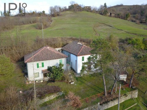 Huis in Spigno Monferrato