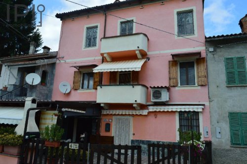 Semi-detached house in Spigno Monferrato