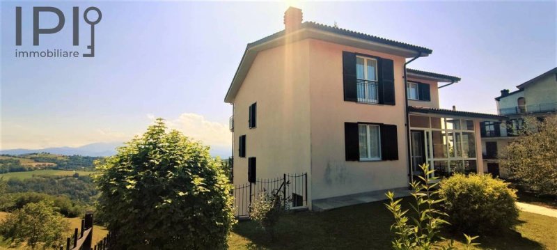 Moradia em Murazzano