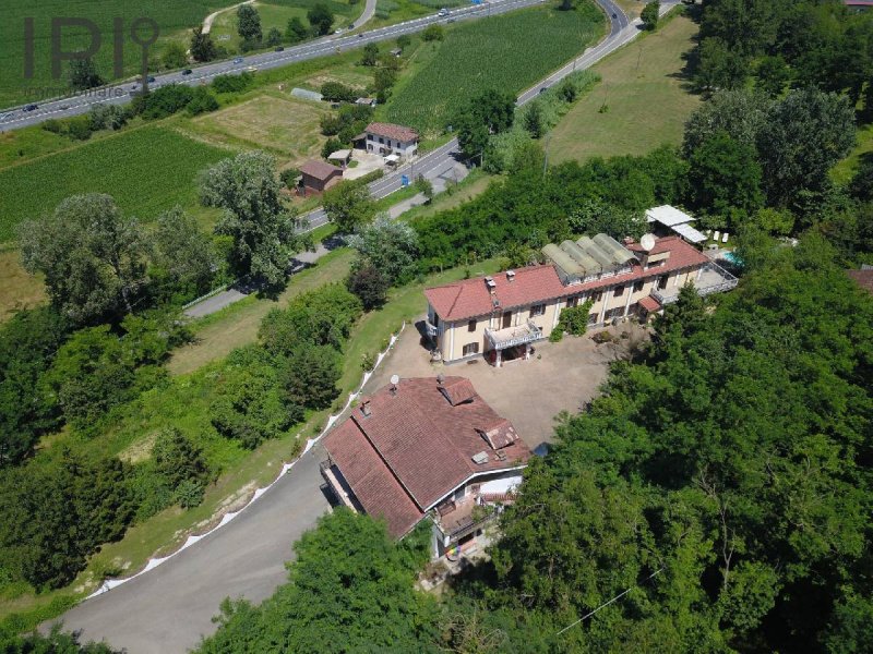 Villa en Asti