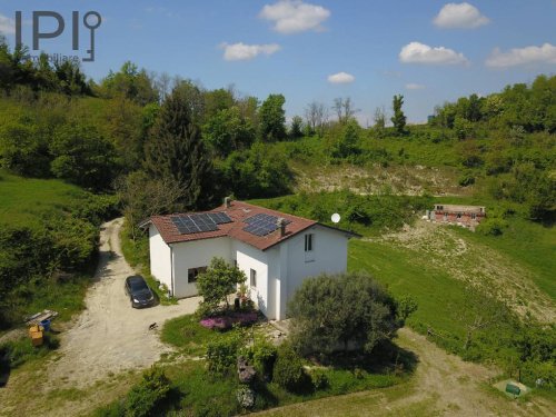 Villa in Cavatore