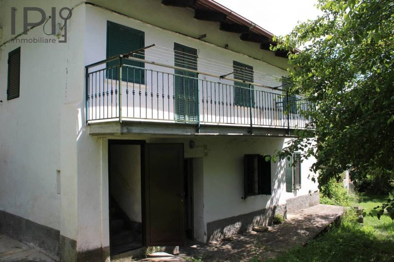 Doppelhaushälfte in Spigno Monferrato