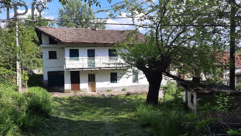 Doppelhaushälfte in Spigno Monferrato