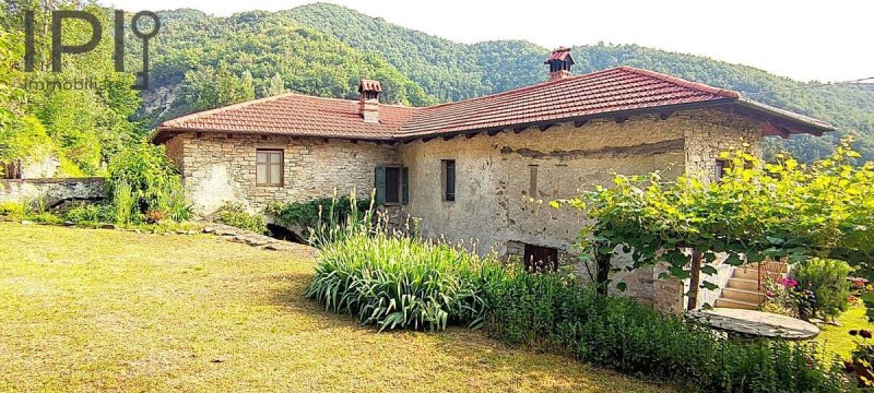 Сельский дом в Роккаверано