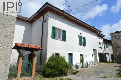 Casa semi indipendente a Dego