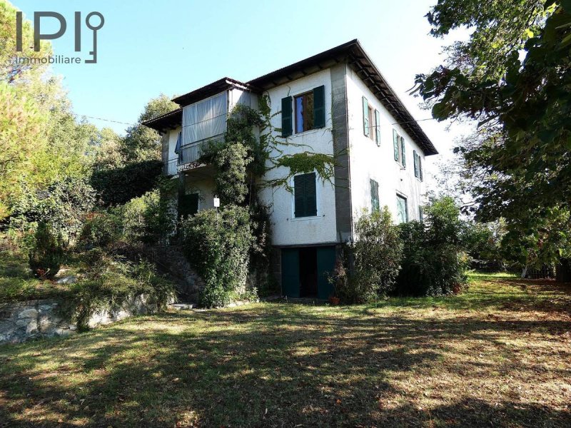 Villa in Carcare