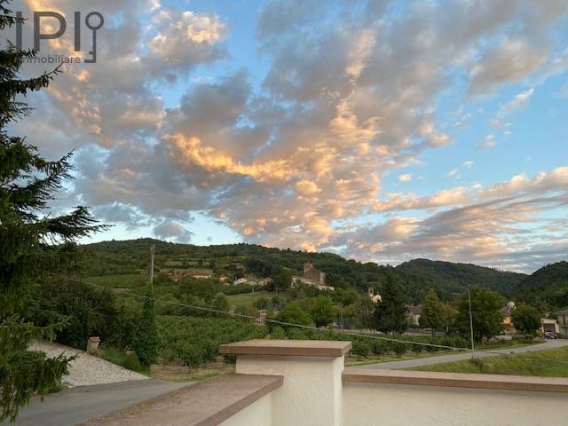 Villa i Castelletto Uzzone