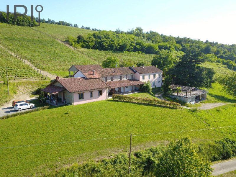 Villa i Vesime