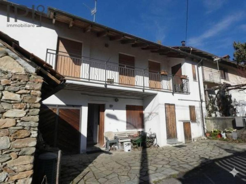 Maison jumelée à Dego