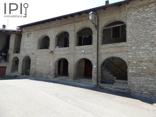 Casa geminada em Denice