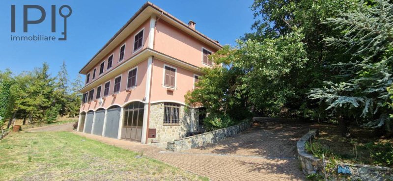 Villa i Mioglia