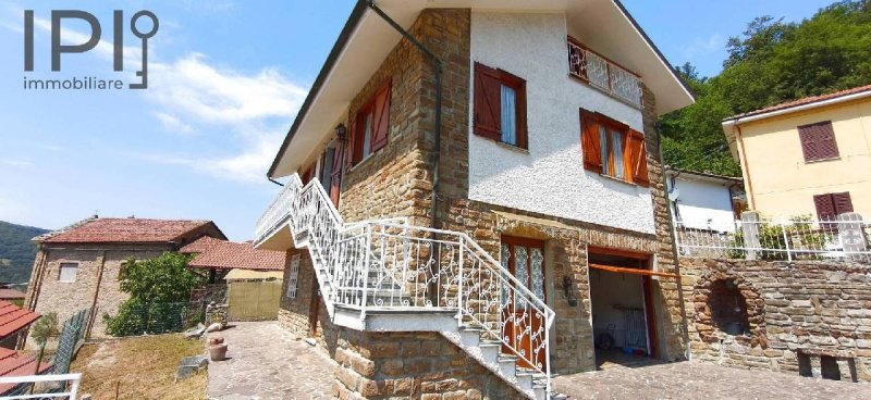 Villa in Serole
