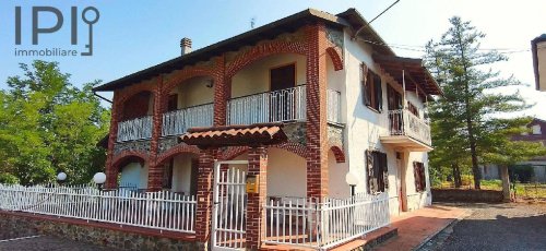 Casa independente em Pareto