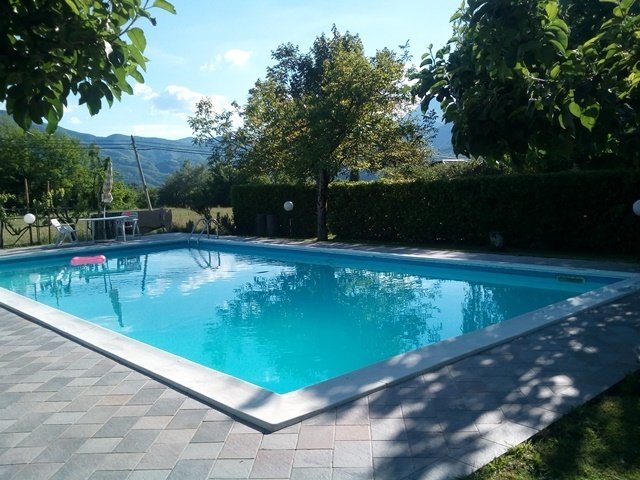 Villa a Barga