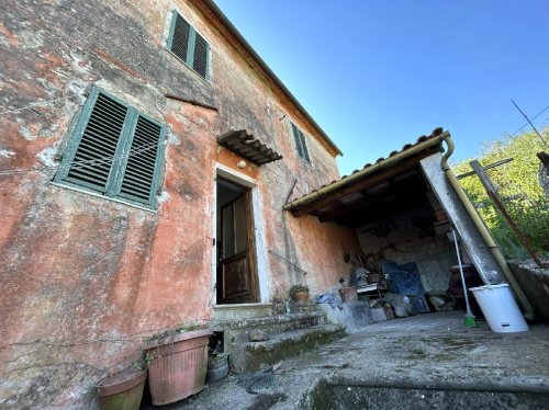 Country house in Lucca