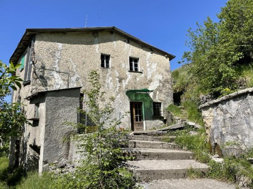 Сельский дом в Стаццема
