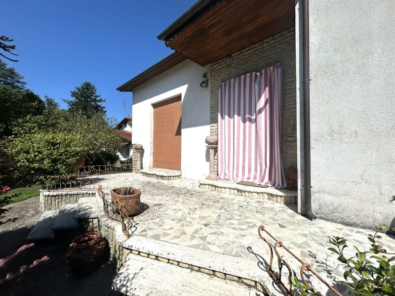 Villa a Barga