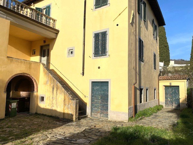 Lägenhet i Barga