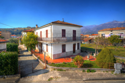 Doppelhaushälfte in Isola del Liri