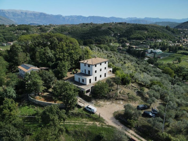 Villa en Isola del Liri