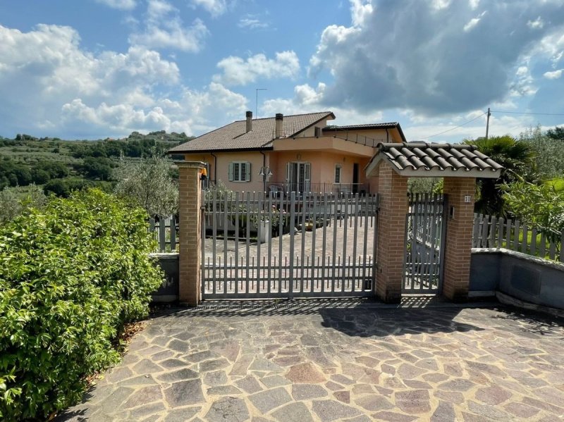 Villa in Arpino