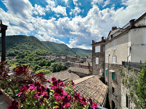 Terraced house in Patrica